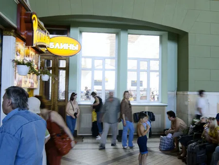Kievskiy station, July 2008. Кадр 4