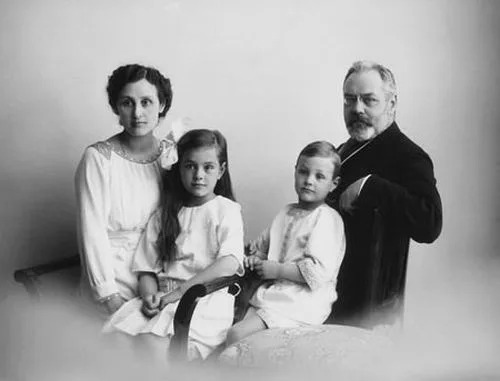 Россия. XX век в фотографиях: 1900-1917. Кадр 18