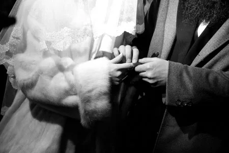 Huppah — Jewish wedding. Кадр 7