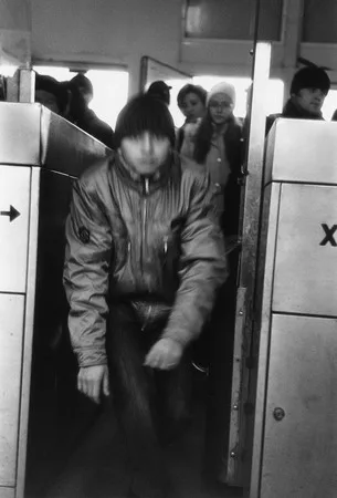 Exit to the city. Кадр 8