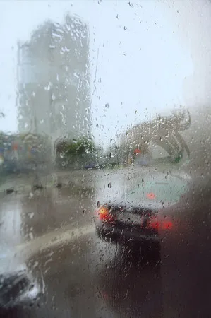 Rain. Кадр 14