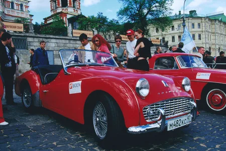 Motorists. Кадр 13