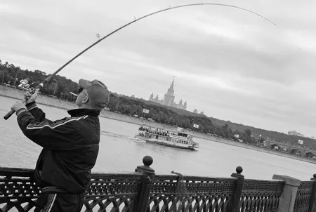 Embankment. Кадр 4