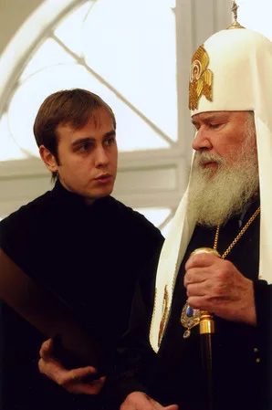 Patriarch Alexiy II in children's home. Кадр 1