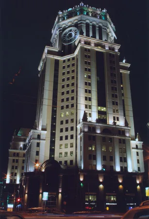 Architecture of light. Кадр 6