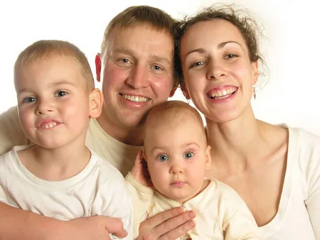 Family. Кадр 6