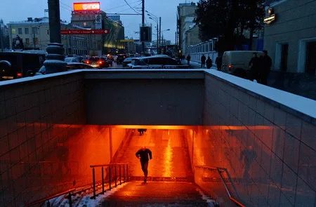 Muscovites. Кадр 10