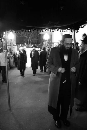 Huppah — Jewish wedding. Кадр 3