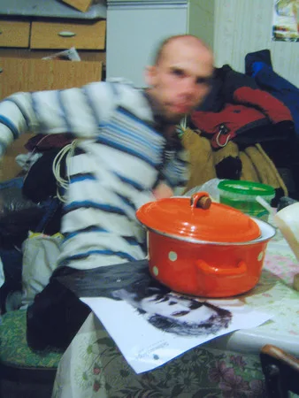 The last days in the old house. Кадр 10