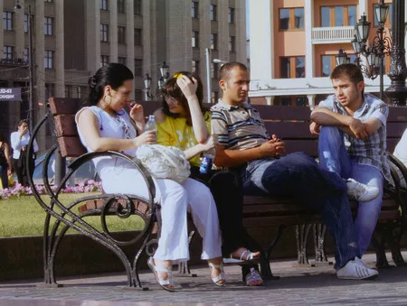 Muscovites and guests of the capital. Кадр 3