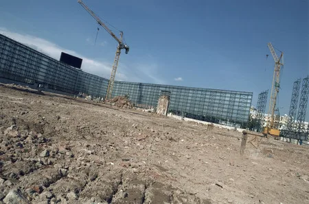 Гостиница Москва, продолжение следует. Кадр 28