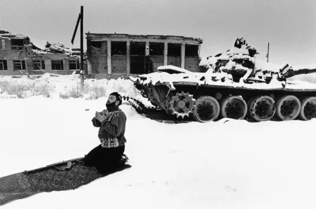 Улица, Искусство, Мода. Новая фотография из новой России. 1991-2005. Кадр 22