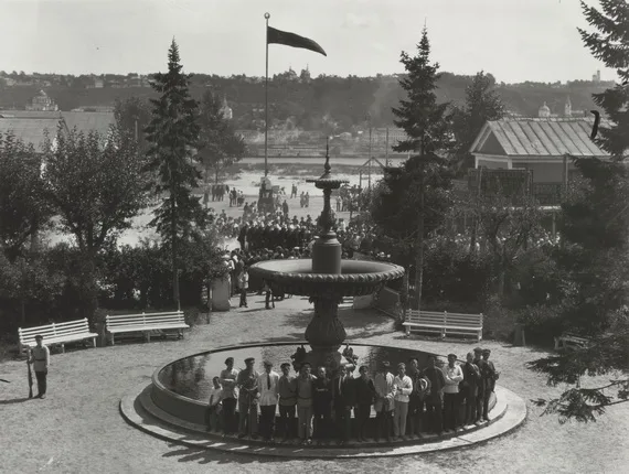 Всесоюзное торжище в Нижнем Новгороде. 1924. Кадр 3
