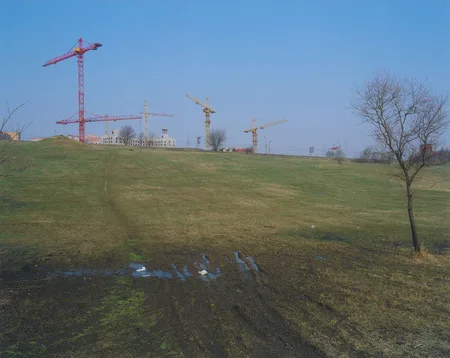 Spring. Suburban landscape. Кадр 4