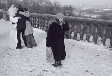 Weddings on Vorobievi Gori. Кадр 7
