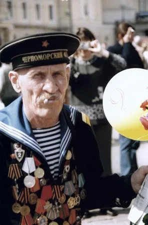 In memory, in persons, in hearts Day of the Victory — 2003. Кадр 6
