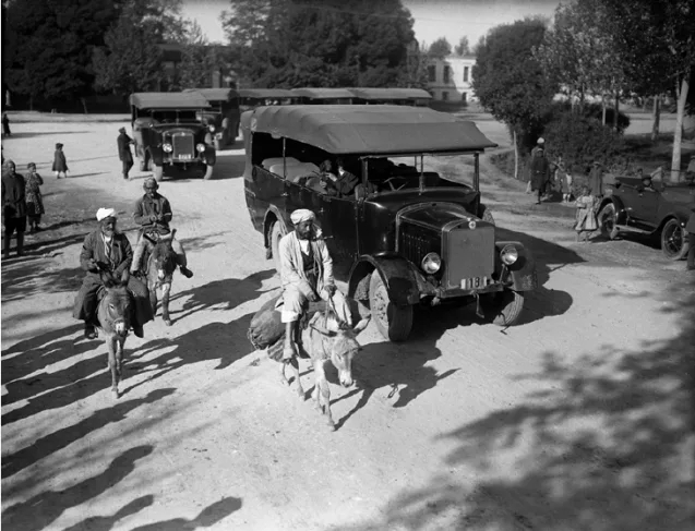 Продолжение. 1928—1931. Кадр 3
