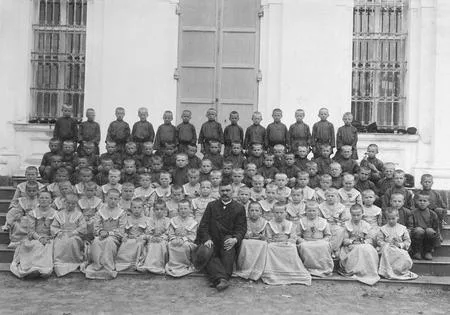 Children’s fashion 100 years ago. Кадр 5