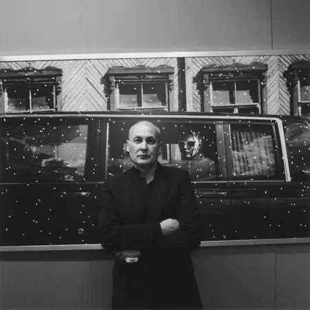 Artists. Кадр 1