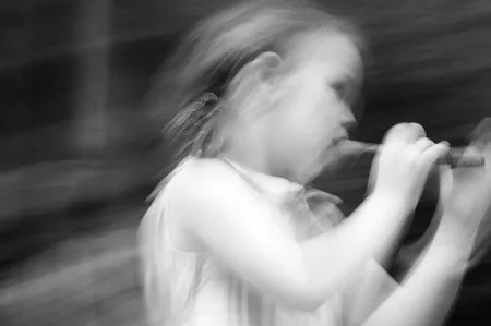 Dreams about childhood (country Moscow, Vostryakovo). Кадр 3