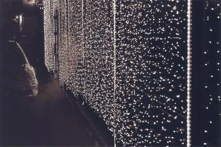 Lights. Кадр 1