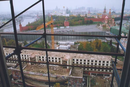 Hotel Russia. Кадр 3