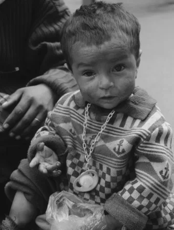 Street children. Кадр 3
