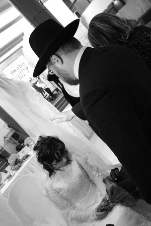 Huppah — Jewish wedding. Кадр 1