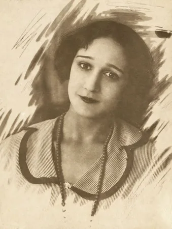 Фотография на документ. 1880-е — 1950-е. Кадр 7