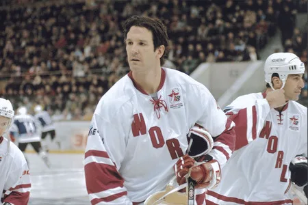 The hockey world. Кадр 3