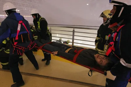 An alarm sounds Practical exercises of EMERCOM of Russia. Кадр 6
