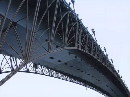 The Patriarchal bridge. Кадр 3