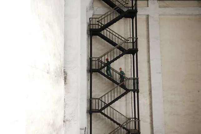 Люди света. Кадр 7