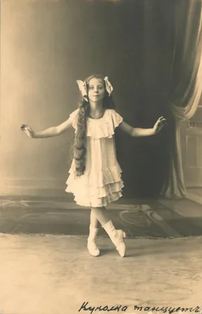 Children’s fashion 100 years ago. Кадр 11
