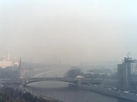 Смог в городе. Кадр 9