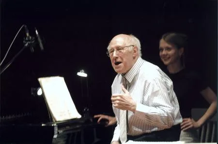 Mstislav Rostropovich's masterclass. Кадр 4