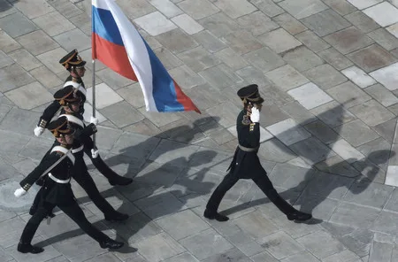 Кремль.Церемония президентского полка. Кадр 4