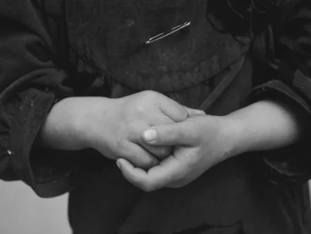Street children. Кадр 1