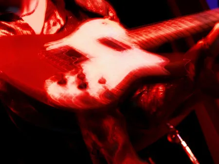 Darya Sidorina, The concert of the band “Sobaki Kachalova” in the club “16 tones”. Кадр 4