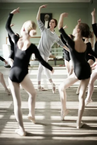 Dance in Vogue. Кадр 7