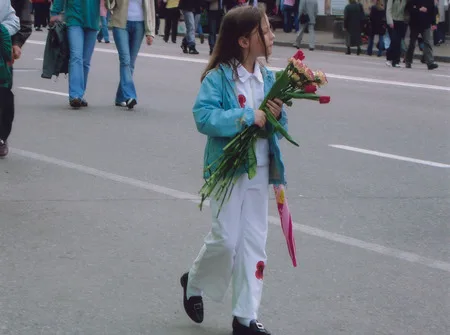 On may 9th. Tverskaya str. Moscow. Кадр 4