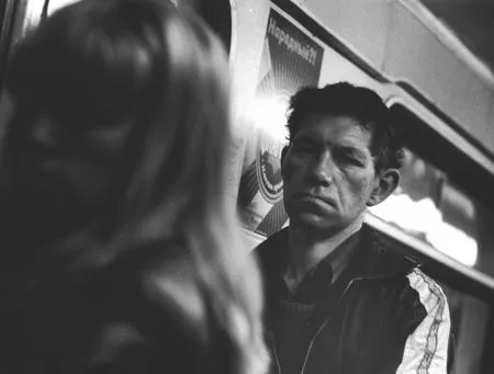 The underground. People. Кадр 4