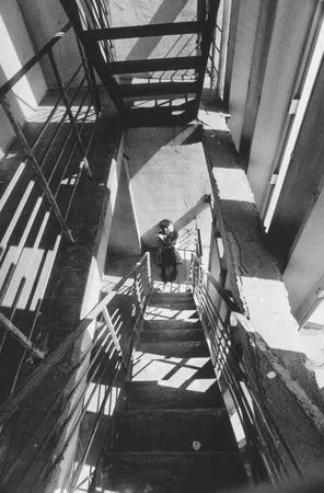 Moscow: light, shadow, rhythm. Кадр 5