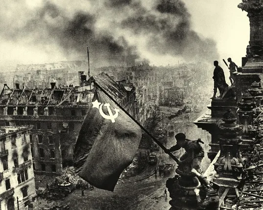 Военным фотографам посвящается. Территория Победы. Кадр 10