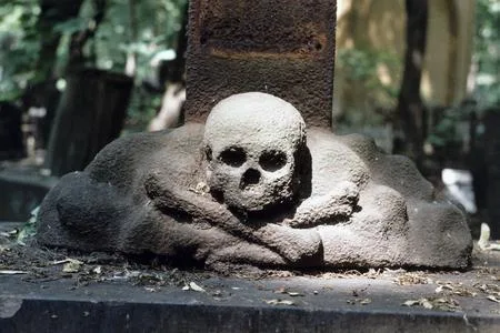 Vvedensky graveyard. Кадр 9