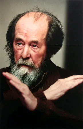 Faces Nominations. Кадр 1