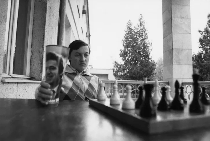 Chess figures. 20th Century. Кадр 1