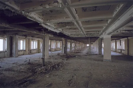 Гостиница Москва, продолжение следует. Кадр 17
