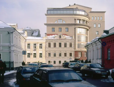 Москва прежде и теперь. Кадр 1