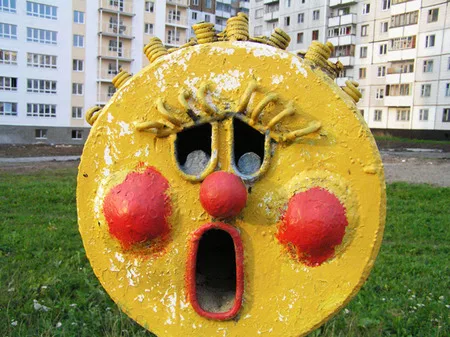 Happy childhood, video installation. Кадр 1